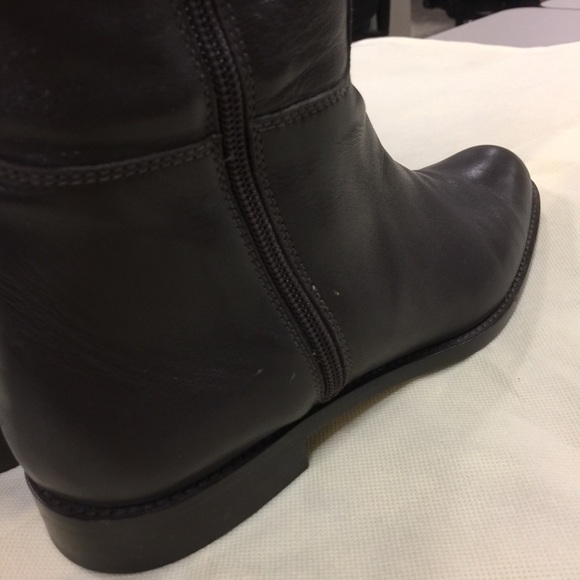 Brown tall classic riding boots by Veri Cuoio - Picture 8 of 8
